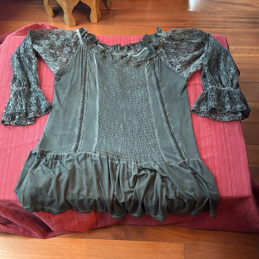 Elegant Black Lace Women's Top